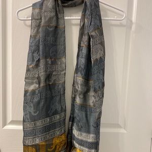 ⚡️2 for $20 NWOT Thai Silk Scarf